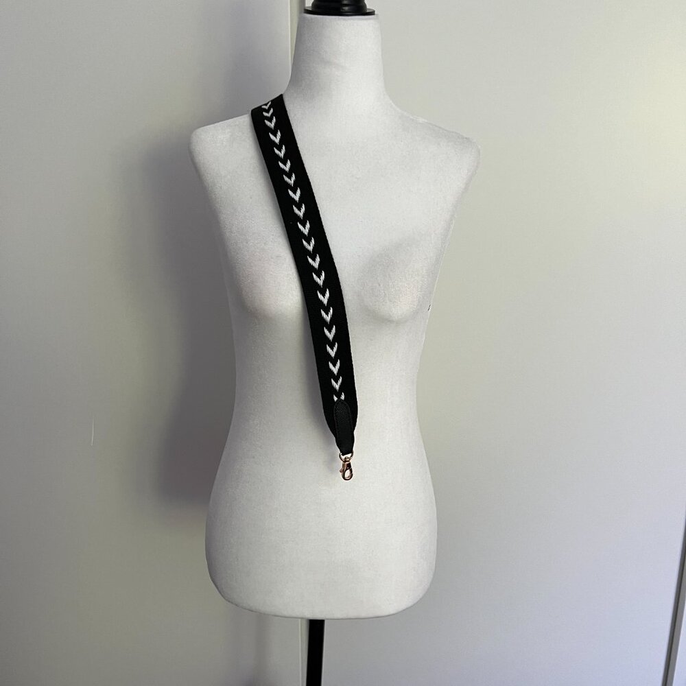 Bag Strap with Detachable Hook